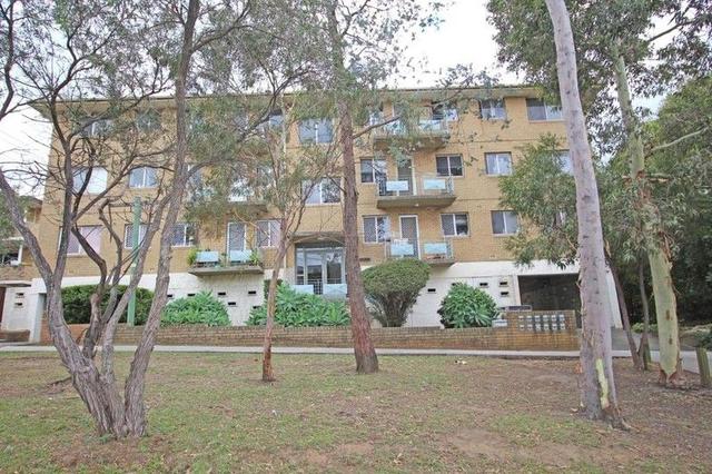 2/3 Pitt Street, NSW 2150