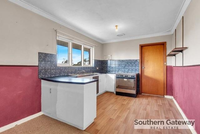 14 Barron Way, WA 6167