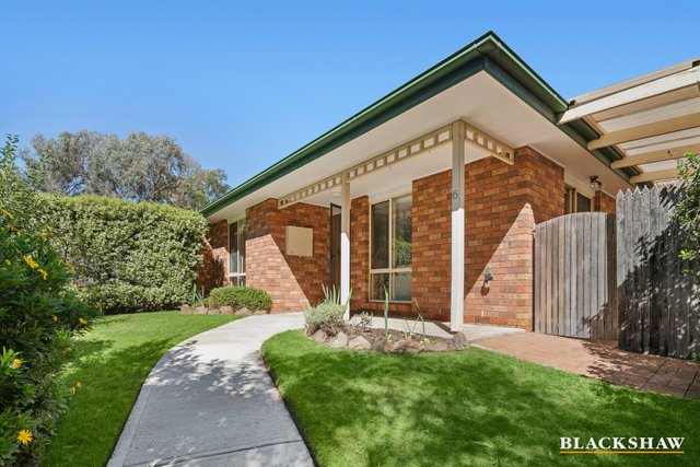 6 Randall Close, ACT 2615