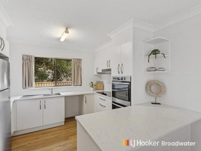 2/209 Scarborough Street, QLD 4215
