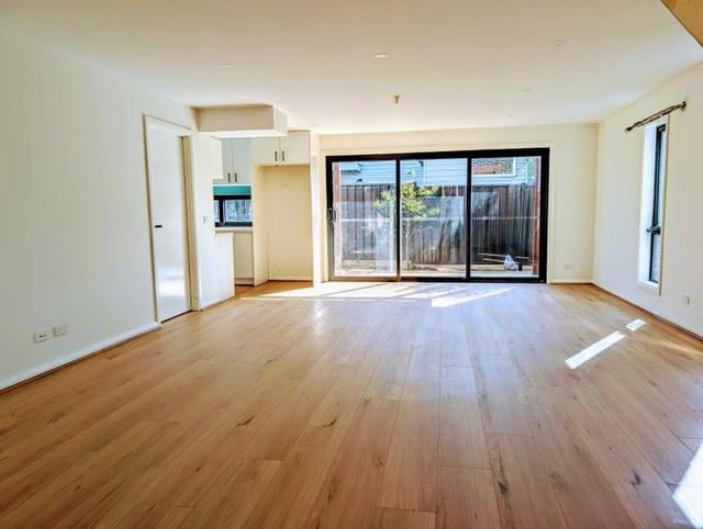 2/12B Anderson Street, VIC 3199