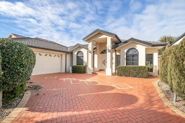 15 Kinnaird Court, VIC 3038