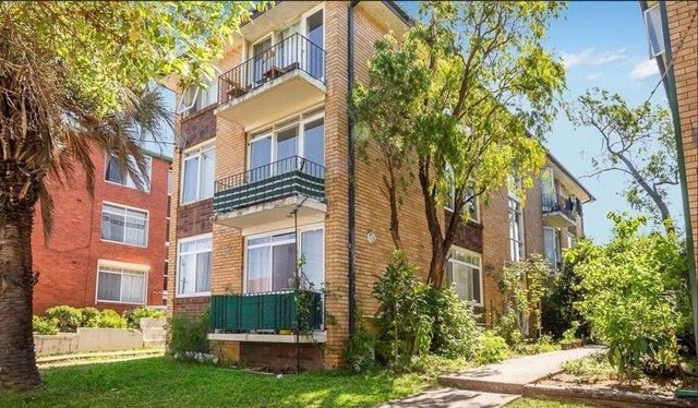 2/65A Harrow Rd, NSW 2144
