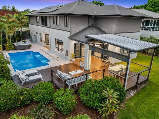 927 Medinah Avenue, QLD 4226