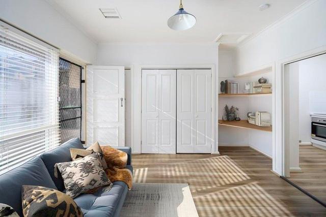1/133 Clarke Street, VIC 3070