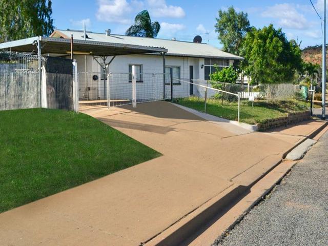 15 Mabel Avenue, QLD 4825