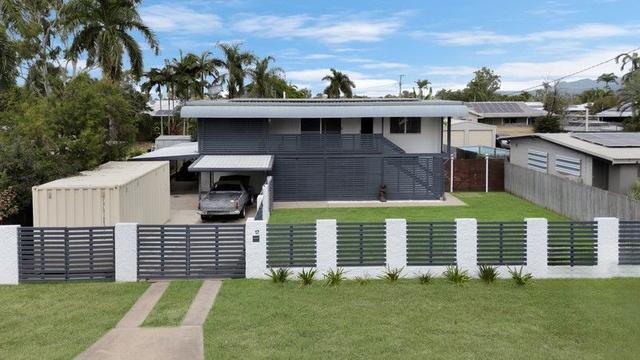 17 Merryl Street, QLD 4815