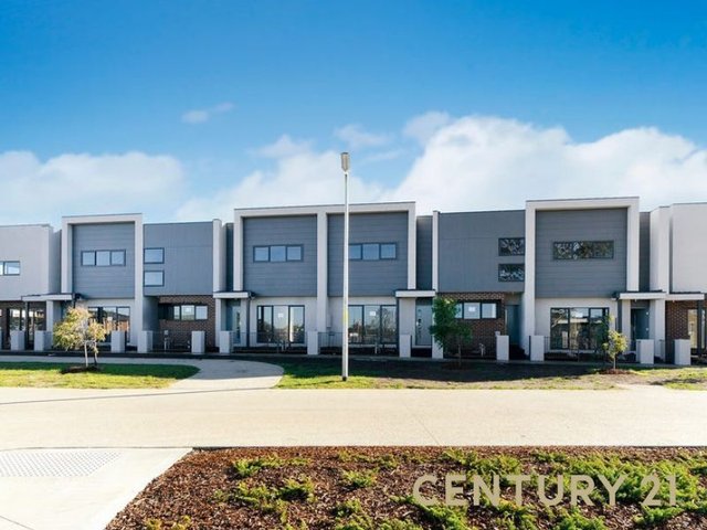 4 Langley Way, VIC 3810