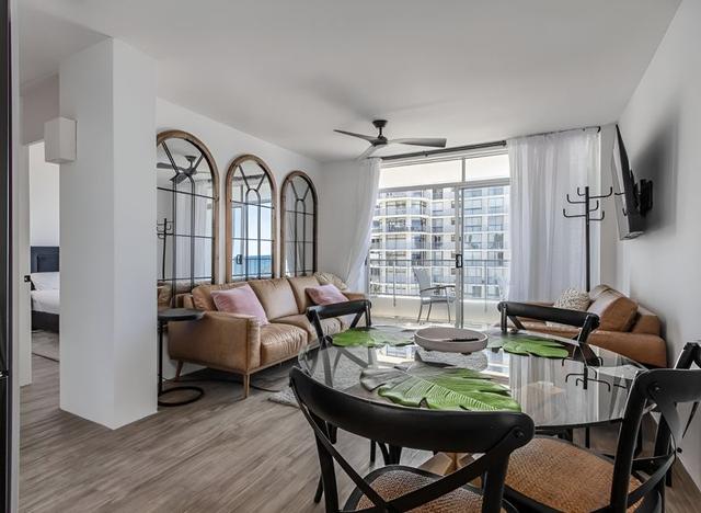 32/64 The Esplanade, QLD 4217
