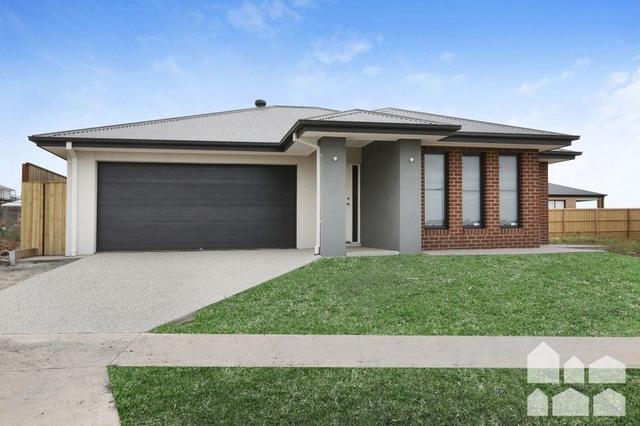 8 Pasofino Drive, VIC 3335