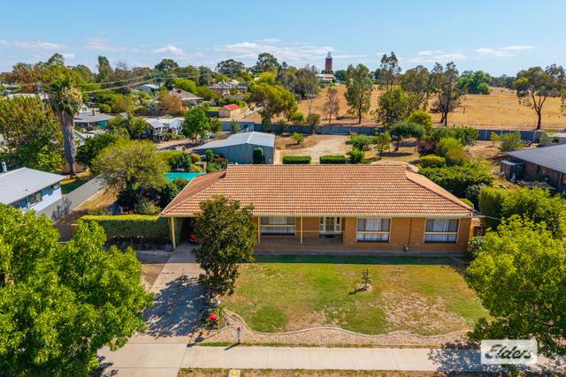 25 Howlong Road, VIC 3685