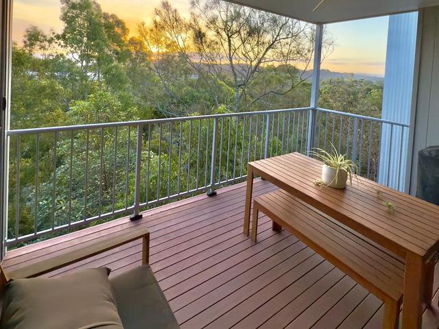 4 Midview Court, QLD 4223