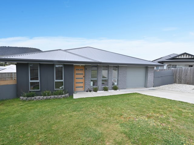 11 Barnes Court, TAS 7140