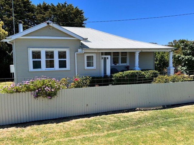 42 Louth Swamp Road, VIC 3301