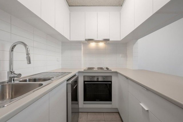 6/71 Carroll Crescent, VIC 3146