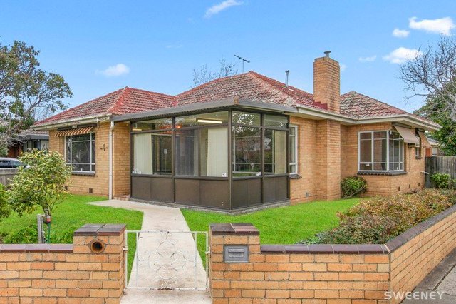11 Karingal Street, VIC 3018