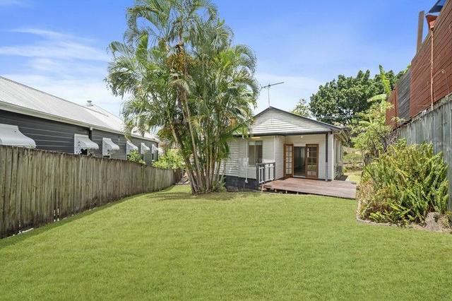 74 Ashgrove Avenue, QLD 4060