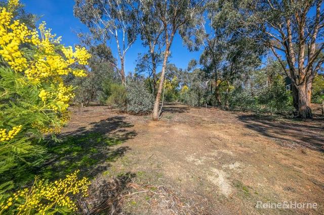 24 Emu Road, VIC 3429