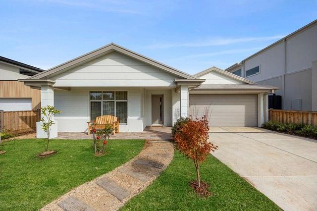 6 Silvereye Street, VIC 3228