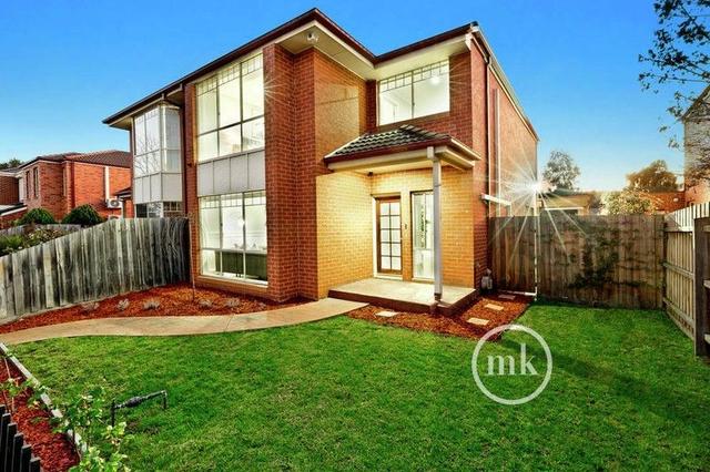 63 The Lakes Boulevard, VIC 3752