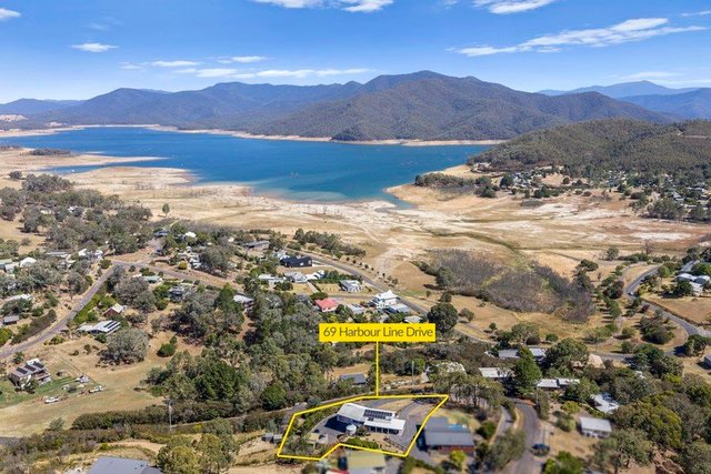 69 Harbour Line Drive, VIC 3723