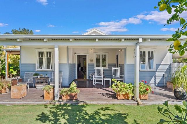 11 Parkin Street, WA 6168
