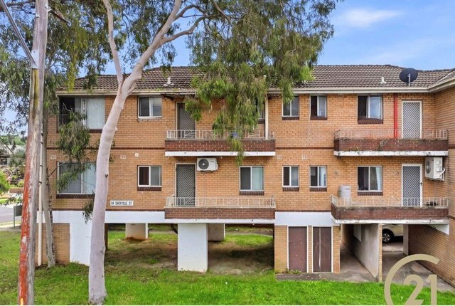 2/84 Sackville Street, NSW 2165