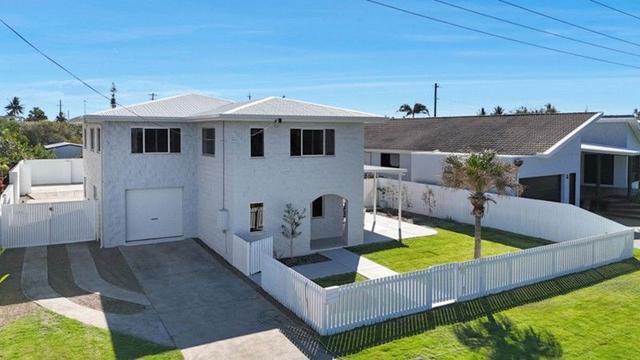 28 Pacific Esplanade, QLD 4740