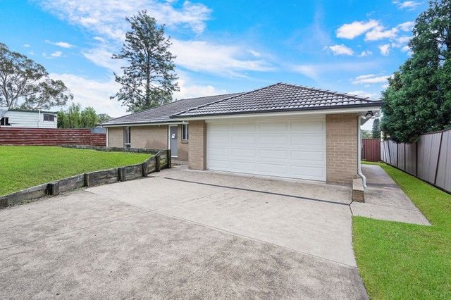 11a Rothley Garden, NSW 2283