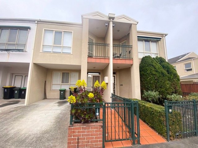 4 Elsie Mews, VIC 3057