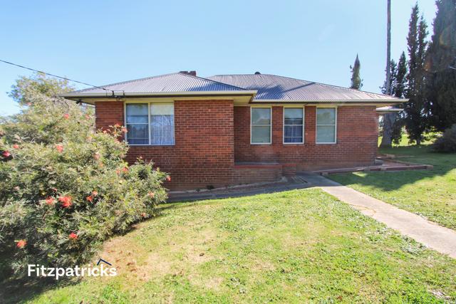 96 Mitchelmore Street, NSW 2650