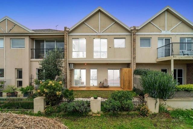 2/32 Sandlewood Lane, VIC 3030