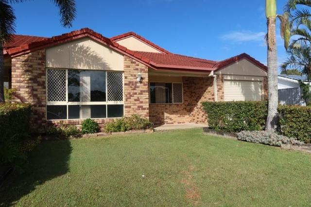 2/13 Parkway St, QLD 4022