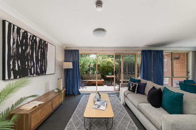 22 Cammeray Court, ACT 2606