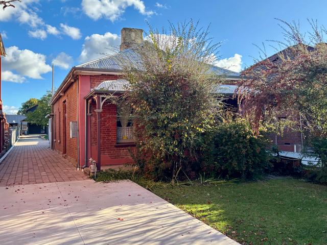 212a Russell Street, NSW 2795