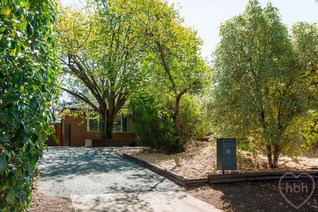 16 Bathurst Place, ACT 2614