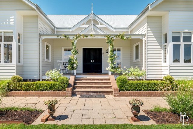 35 Greendale Close, NSW 2540