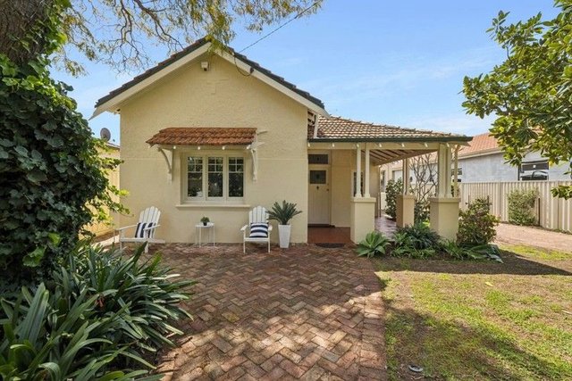 206 Central Avenue, WA 6052