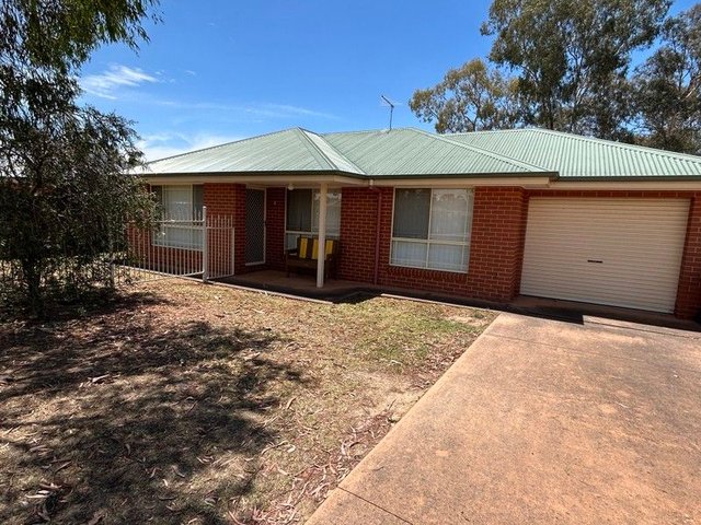 1/88-90 Hotham Circuit, NSW 2640