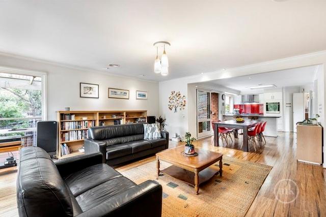 61 Milborne Crescent, VIC 3095