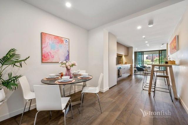 326/105 Batman Street, VIC 3003