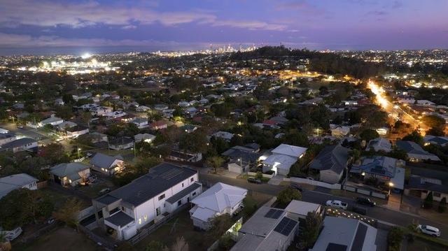 43 Bertram Street, QLD 4053