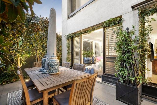 2/703 Orrong Road, VIC 3142
