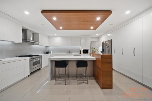 111 Waterfall Drive, NSW 2619