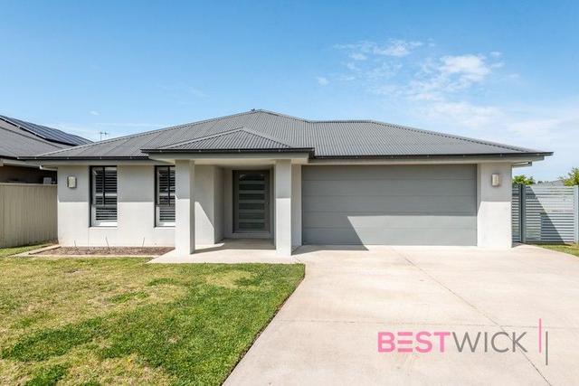 23 Graham Drive, NSW 2795