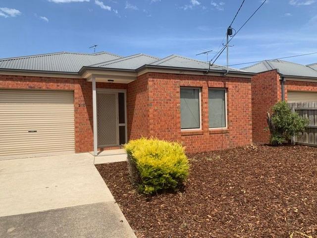 2/20 Grevillea Avenue, VIC 3214