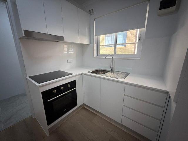 4/12 Dartbrook Road, NSW 2144