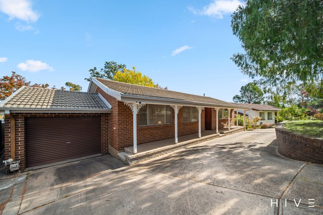 16 Roseworthy Crescent, ACT 2607