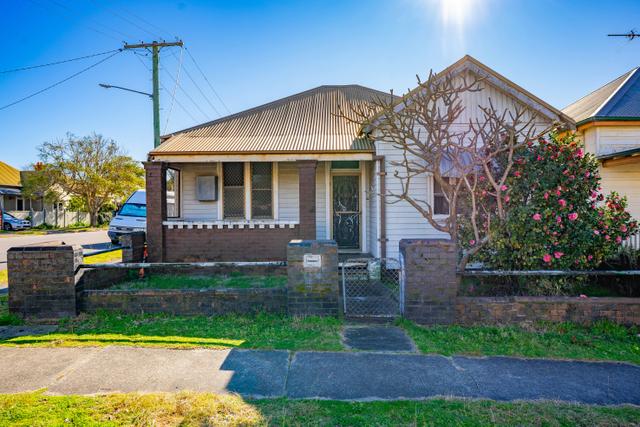 27 The Avenue, NSW 2293