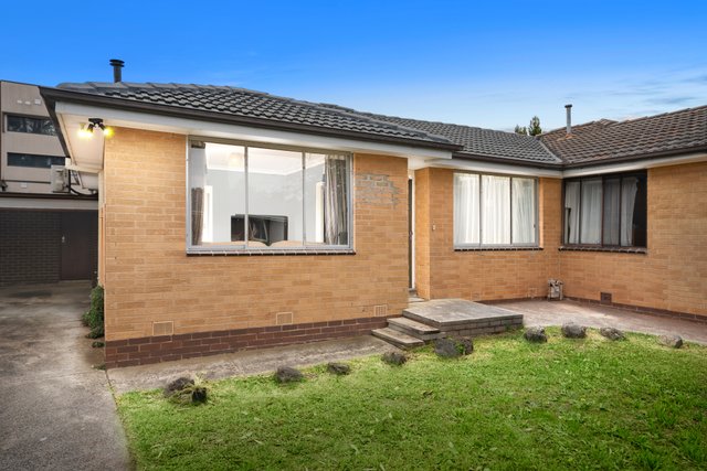 2/10 Laurel Avenue, VIC 3155